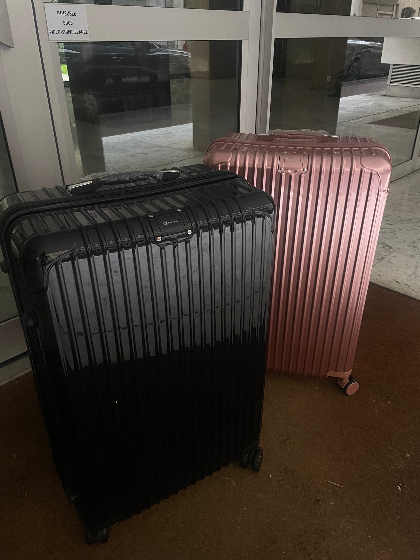 Collection Aluminium Pink – Lot de 4 Valises Ultra-Résistantes