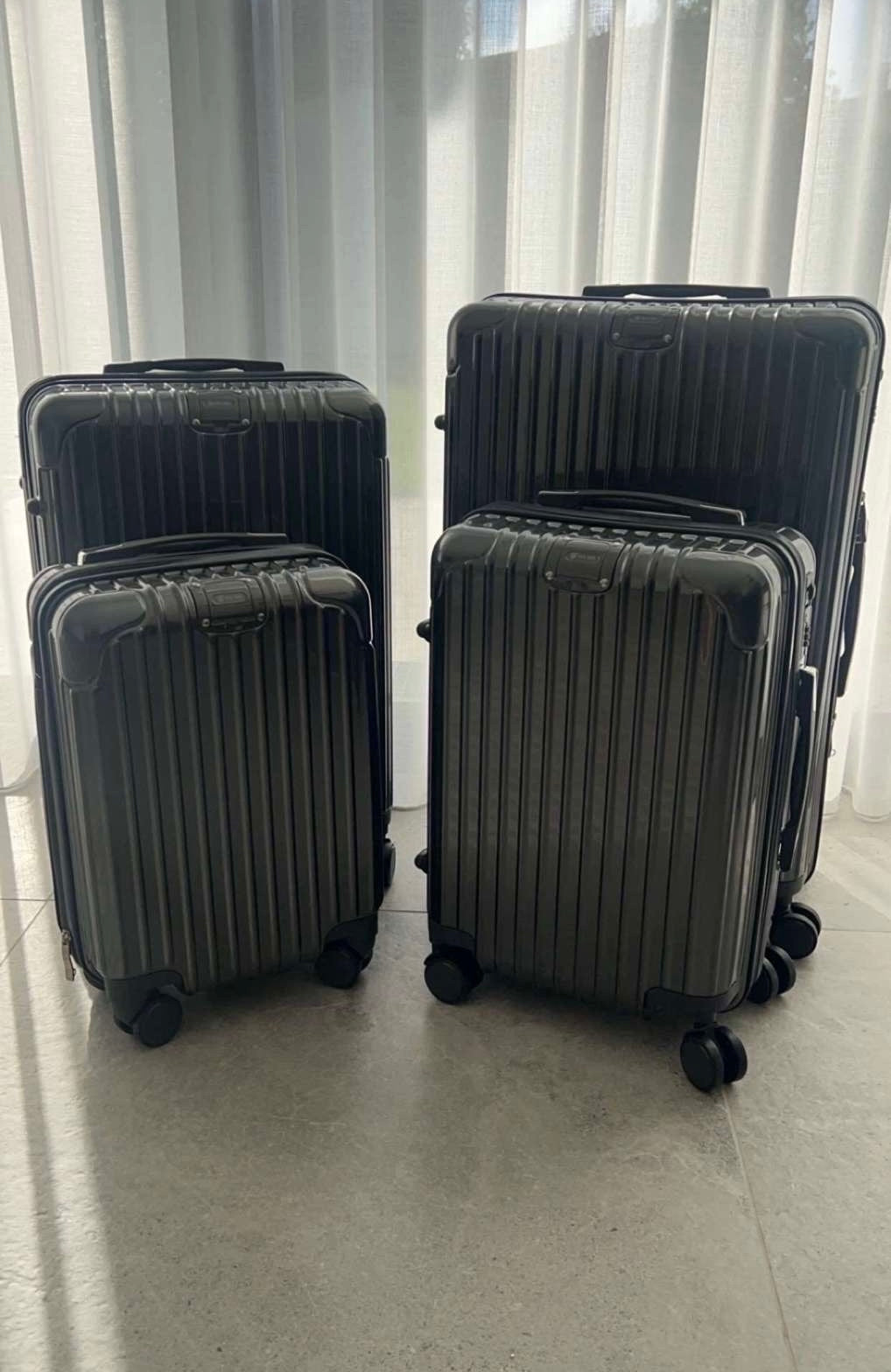 Collection Aluminium Noir – Lot de 4 Valises Ultra-Résistantes