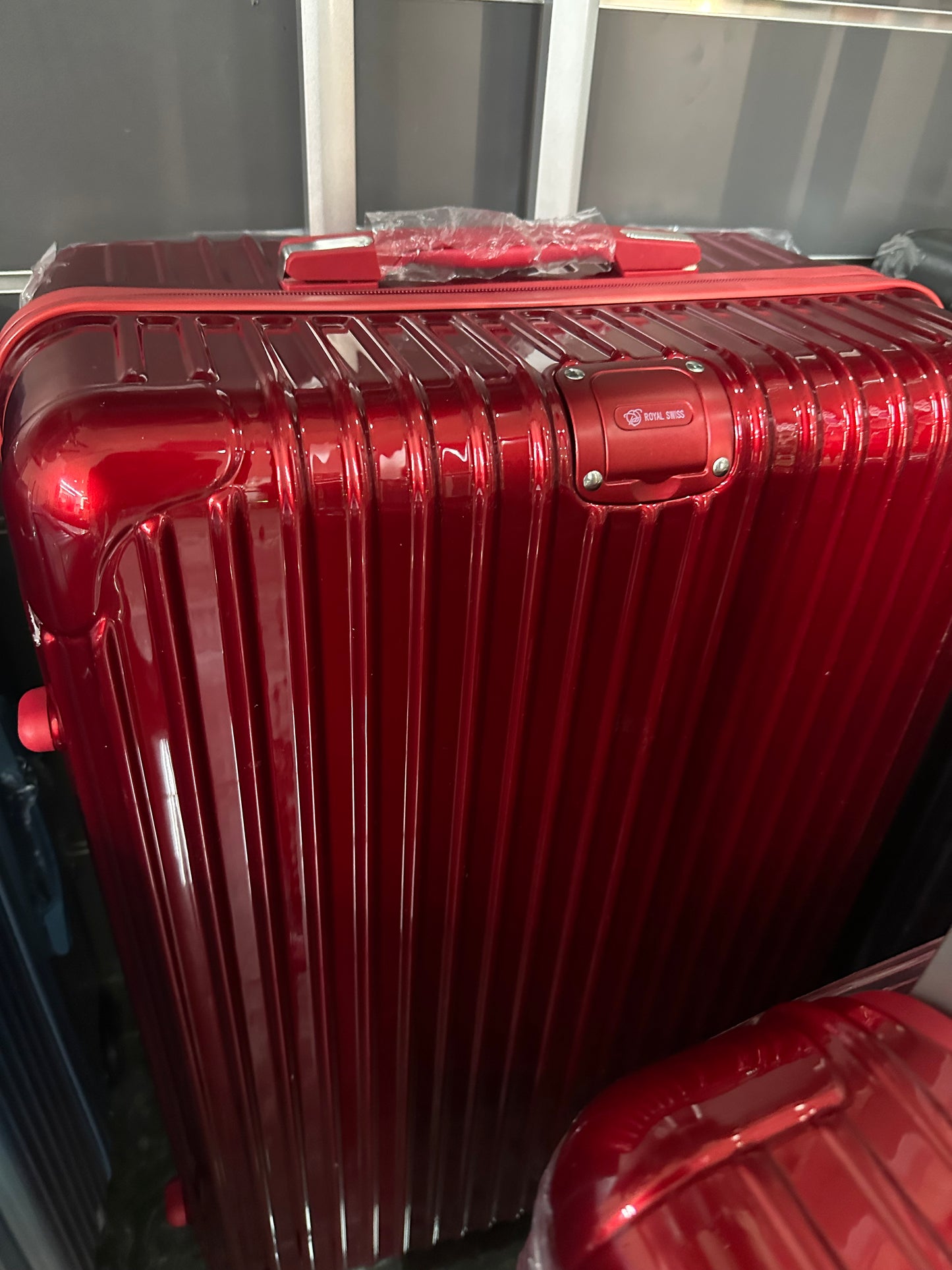 Collection Aluminium rouge – Lot de 4 Valises Ultra-Résistantes